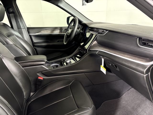 2025 Jeep Grand Cherokee Limited 2025 Jeep Grand Cherokee Limited