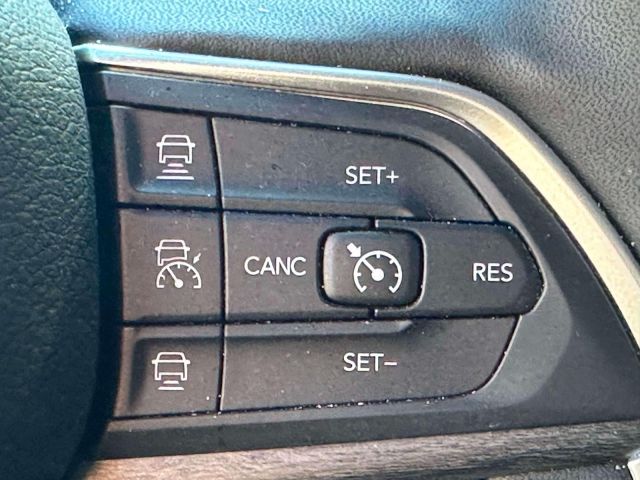 2025 Jeep Grand Cherokee Limited 4x4 2025 Jeep Grand Cherokee Limited 4x4