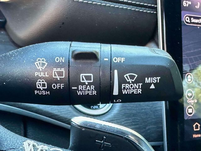 2025 Jeep Grand Cherokee Limited 4x4 2025 Jeep Grand Cherokee Limited 4x4