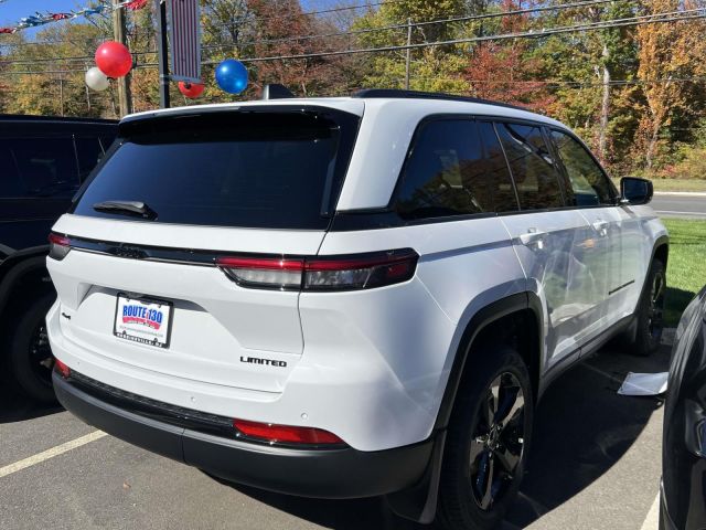 2025 Jeep Grand Cherokee Limited 4x4 2025 Jeep Grand Cherokee Limited 4x4