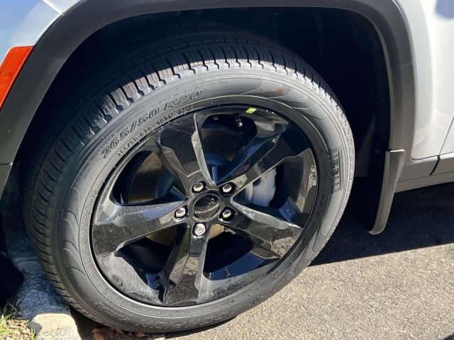 2025 Jeep Grand Cherokee Limited 4x4 2025 Jeep Grand Cherokee Limited 4x4