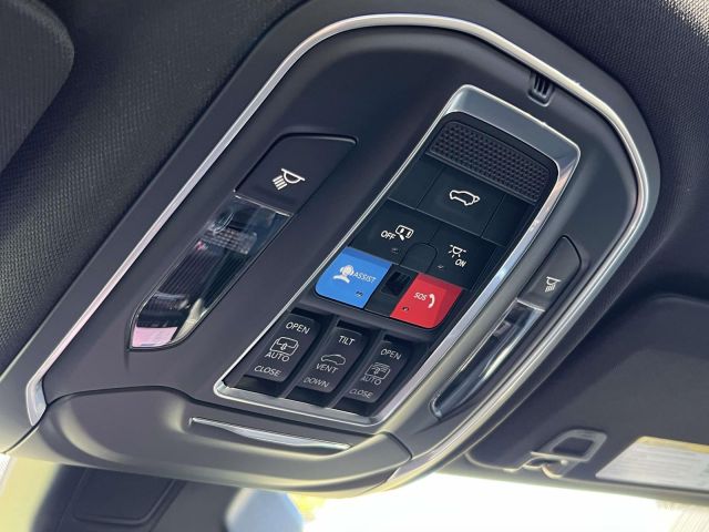 2025 Jeep Grand Cherokee Limited 4x4 2025 Jeep Grand Cherokee Limited 4x4