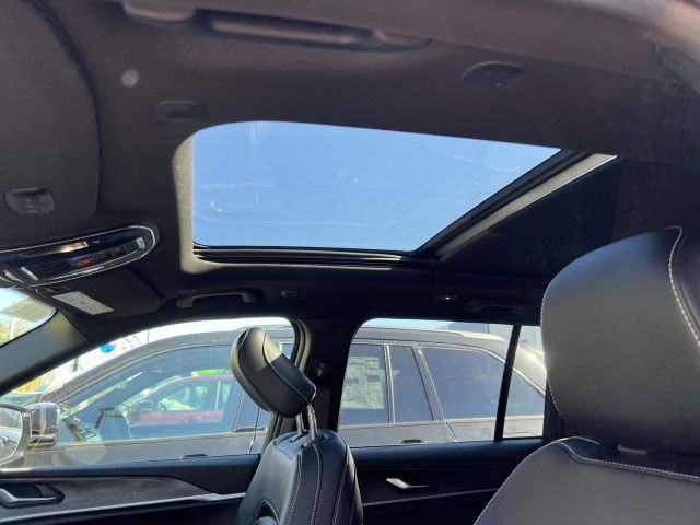 2025 Jeep Grand Cherokee Limited 4x4 2025 Jeep Grand Cherokee Limited 4x4