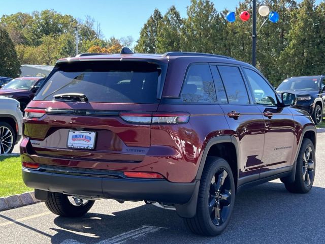 2025 Jeep Grand Cherokee Limited 4x4 2025 Jeep Grand Cherokee Limited 4x4