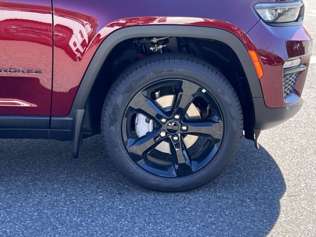 2025 Jeep Grand Cherokee Limited 4x4 2025 Jeep Grand Cherokee Limited 4x4