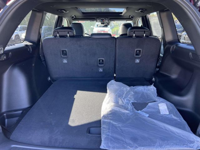 2025 Jeep Grand Cherokee Limited 4x4 2025 Jeep Grand Cherokee Limited 4x4