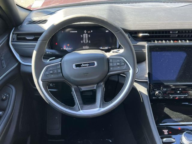 2025 Jeep Grand Cherokee Limited 4x4 2025 Jeep Grand Cherokee Limited 4x4