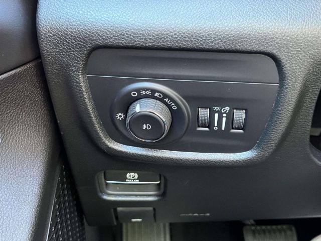 2025 Jeep Grand Cherokee Limited 4x4 2025 Jeep Grand Cherokee Limited 4x4