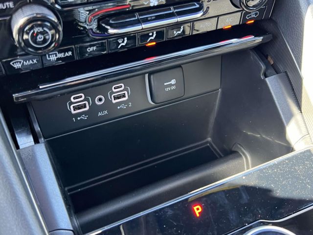 2025 Jeep Grand Cherokee Limited 4x4 2025 Jeep Grand Cherokee Limited 4x4