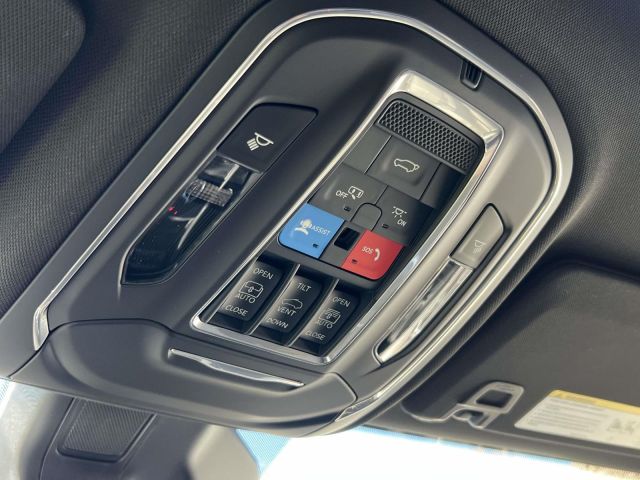 2025 Jeep Grand Cherokee Limited 4x4 2025 Jeep Grand Cherokee Limited 4x4