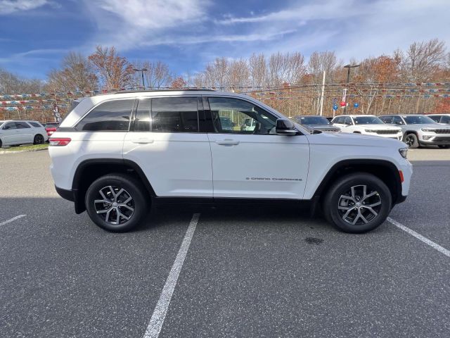 2025 Jeep Grand Cherokee Limited 4x4 2025 Jeep Grand Cherokee Limited 4x4