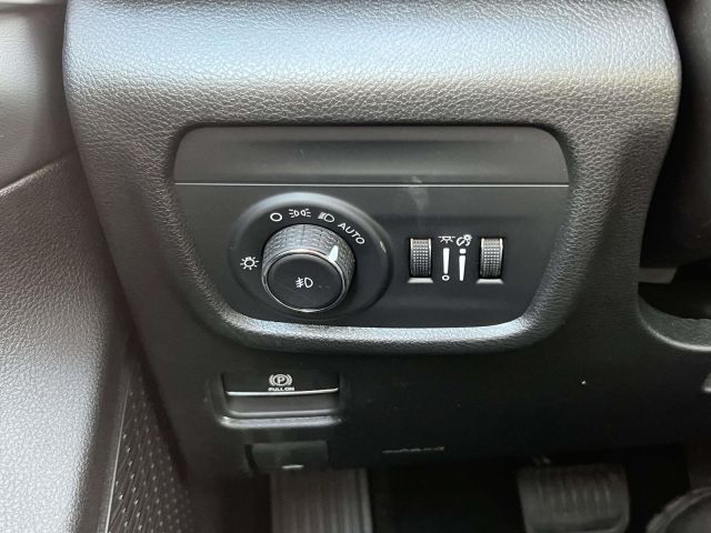 2025 Jeep Grand Cherokee Limited 4x4 2025 Jeep Grand Cherokee Limited 4x4