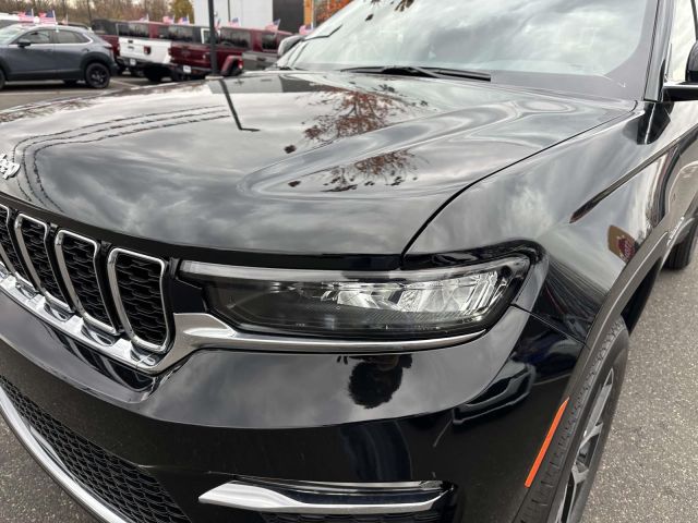 2025 Jeep Grand Cherokee LIMITED 4X4