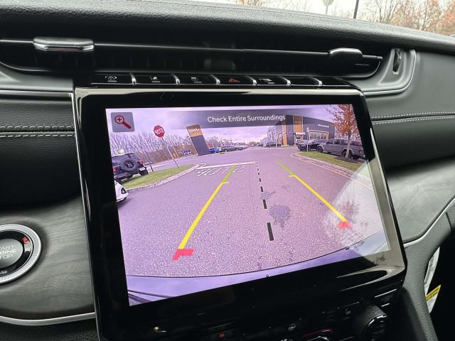 2025 Jeep Grand Cherokee LIMITED 4X4