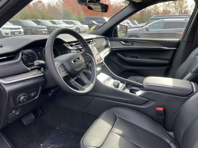 2025 Jeep Grand Cherokee LIMITED 4X4 2025 Jeep Grand Cherokee LIMITED 4X4