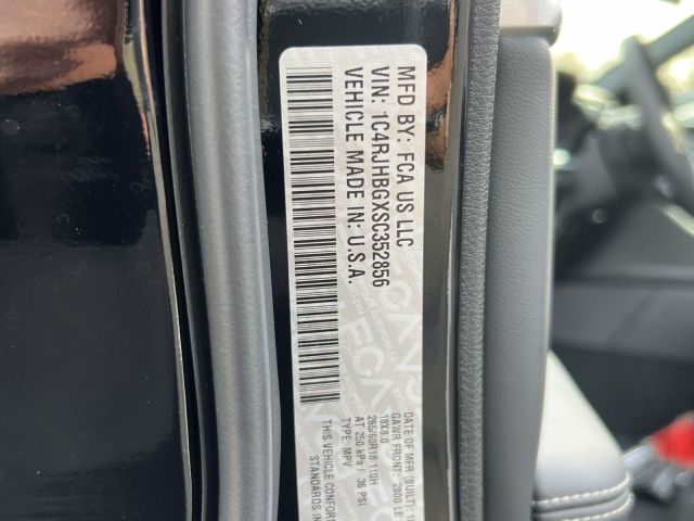 2025 Jeep Grand Cherokee LIMITED 4X4 2025 Jeep Grand Cherokee LIMITED 4X4