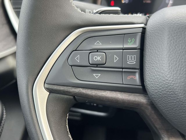 2025 Jeep Grand Cherokee LIMITED 4X4 2025 Jeep Grand Cherokee LIMITED 4X4