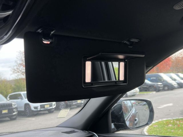 2025 Jeep Grand Cherokee LIMITED 4X4 2025 Jeep Grand Cherokee LIMITED 4X4