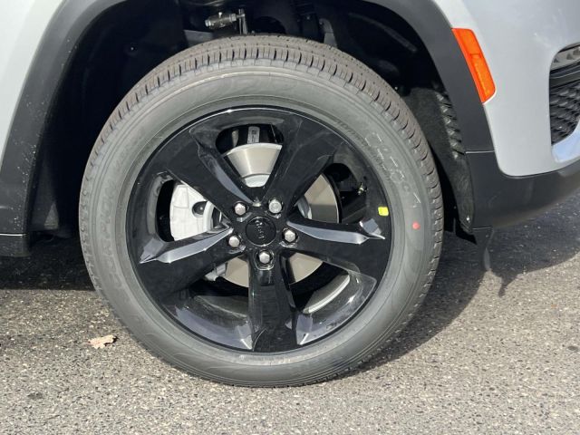 2025 Jeep Grand Cherokee LIMITED 4X4