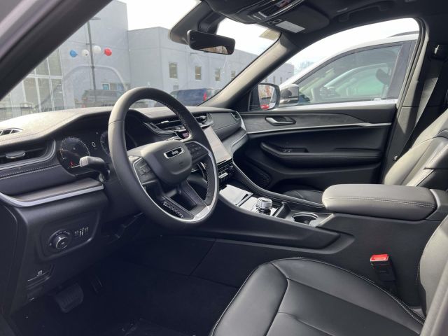 2025 Jeep Grand Cherokee LIMITED 4X4