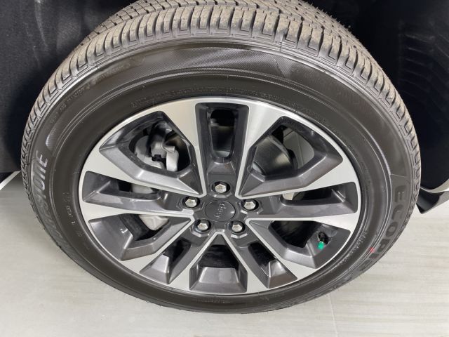 2025 Jeep Grand Cherokee Overland 2025 Jeep Grand Cherokee Overland