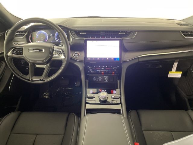 2025 Jeep Grand Cherokee Overland 2025 Jeep Grand Cherokee Overland