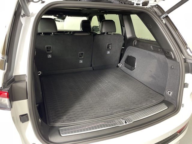 2025 Jeep Grand Cherokee Summit 2025 Jeep Grand Cherokee Summit