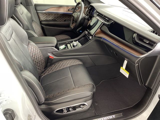 2025 Jeep Grand Cherokee Summit 2025 Jeep Grand Cherokee Summit