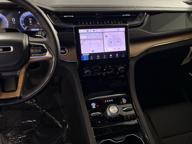 2025 Jeep Grand Cherokee Summit 2025 Jeep Grand Cherokee Summit