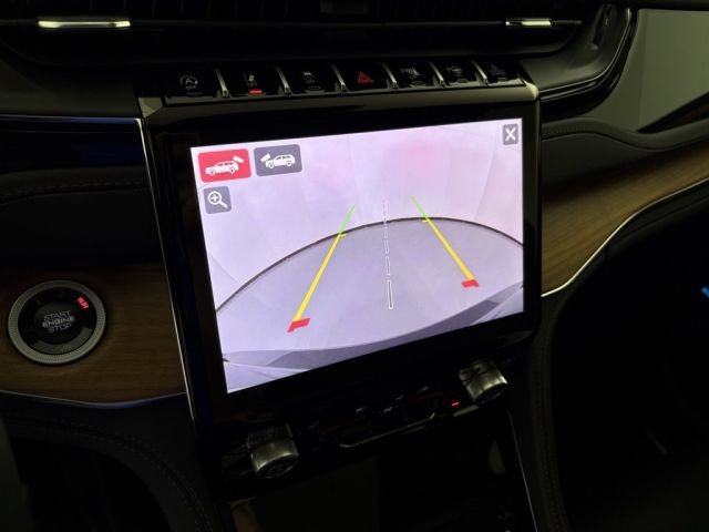 2025 Jeep Grand Cherokee Summit 2025 Jeep Grand Cherokee Summit