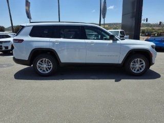 2025 Jeep Grand Cherokee L Laredo 2025 Jeep Grand Cherokee L Laredo