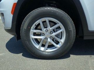 2025 Jeep Grand Cherokee L Laredo 2025 Jeep Grand Cherokee L Laredo