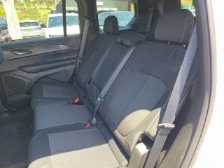 2025 Jeep Grand Cherokee L Laredo 2025 Jeep Grand Cherokee L Laredo