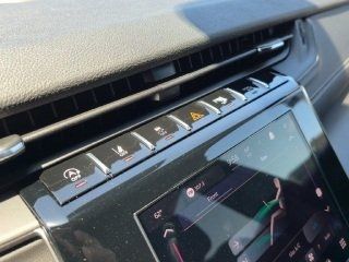 2025 Jeep Grand Cherokee L Laredo 2025 Jeep Grand Cherokee L Laredo