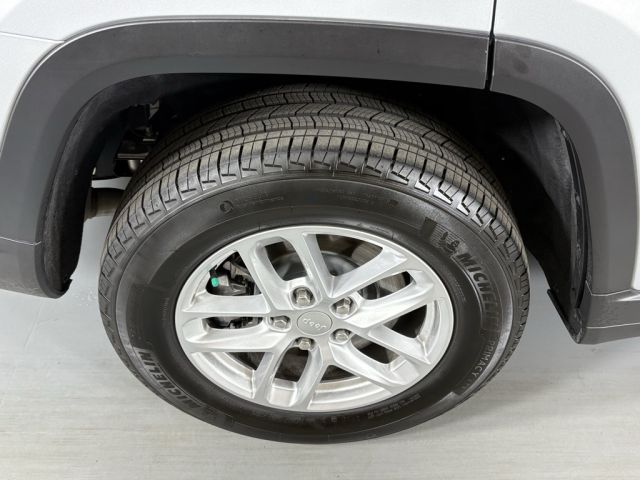 2025 Jeep Grand Cherokee L Laredo 2025 Jeep Grand Cherokee L Laredo