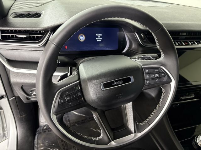 2025 Jeep Grand Cherokee L Laredo 2025 Jeep Grand Cherokee L Laredo