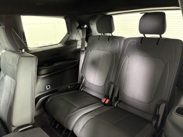 2025 Jeep Grand Cherokee L Laredo 2025 Jeep Grand Cherokee L Laredo