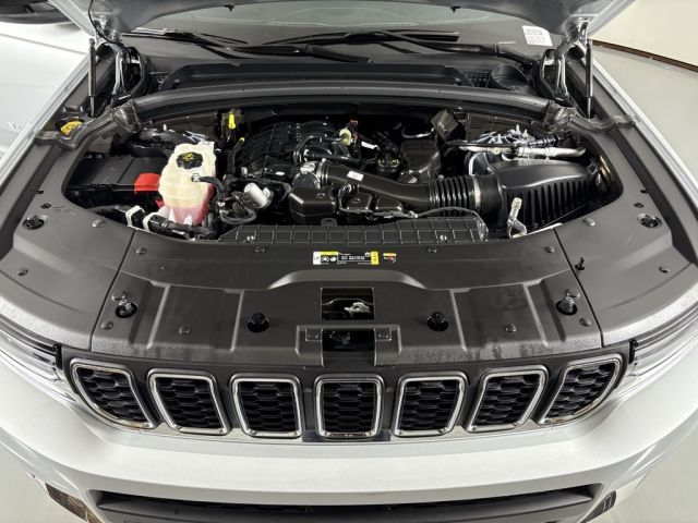 2025 Jeep Grand Cherokee L Laredo 2025 Jeep Grand Cherokee L Laredo