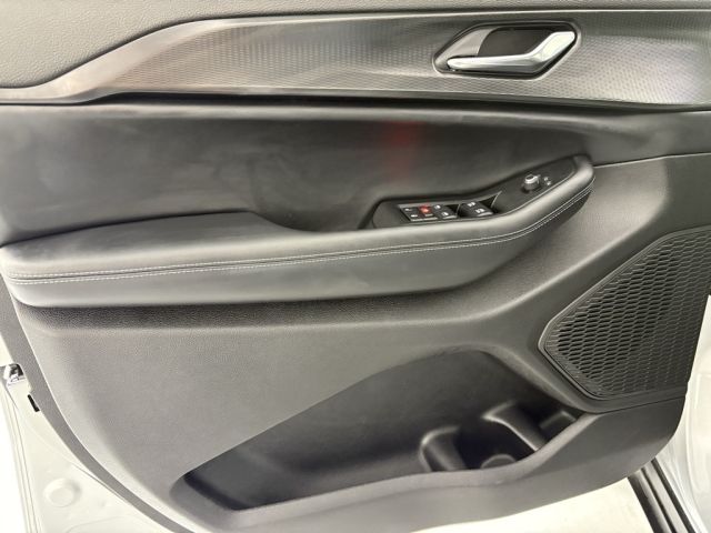 2025 Jeep Grand Cherokee L Altitude X 2025 Jeep Grand Cherokee L Altitude X