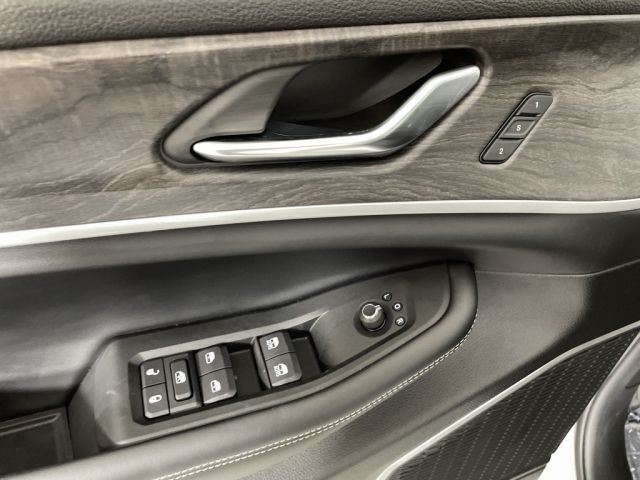 2025 Jeep Grand Cherokee L Limited 2025 Jeep Grand Cherokee L Limited