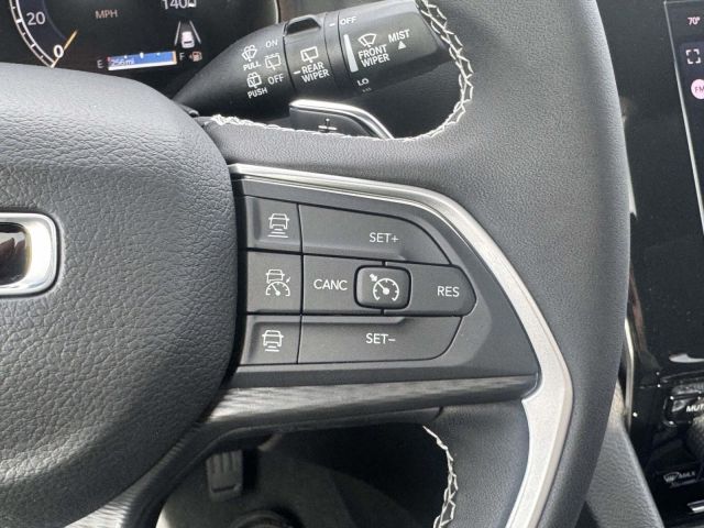 2025 Jeep Grand Cherokee L Laredo X 4x4