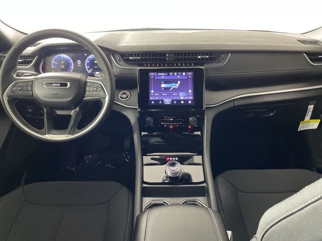 2025 Jeep Grand Cherokee L Laredo 2025 Jeep Grand Cherokee L Laredo