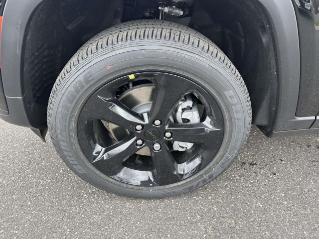 2025 Jeep Grand Cherokee L L ALTITUDE X 4X4 2025 Jeep Grand Cherokee L L ALTITUDE X 4X4