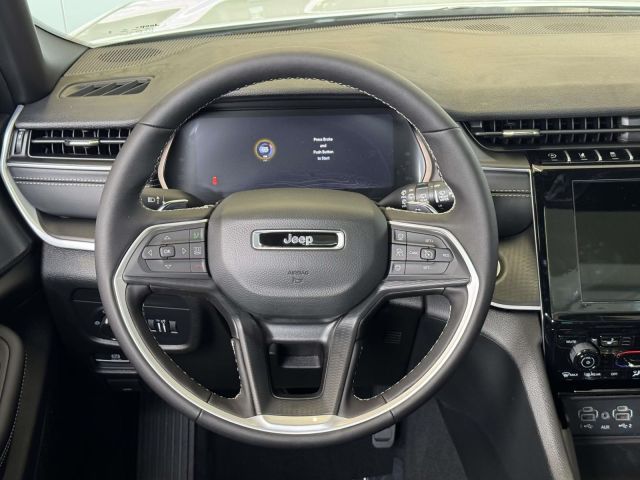 2025 Jeep Grand Cherokee L Altitude X 4x4