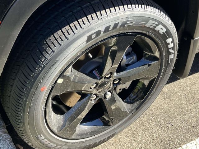 2025 Jeep Grand Cherokee L Altitude X 4x4 2025 Jeep Grand Cherokee L Altitude X 4x4