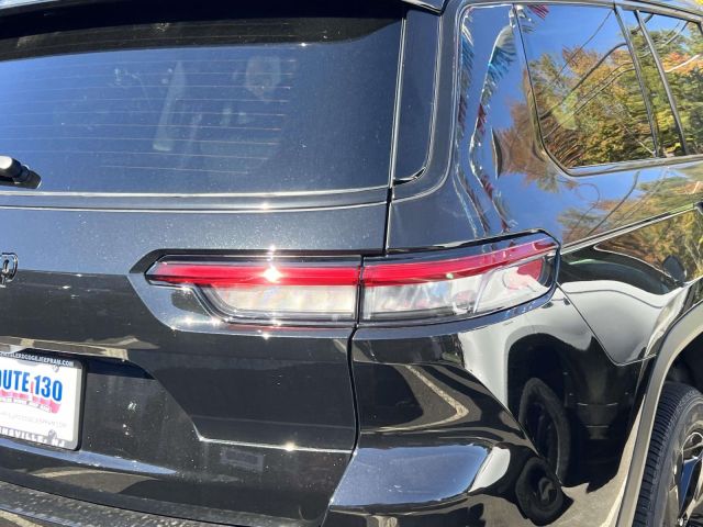 2025 Jeep Grand Cherokee L Altitude X 4x4 2025 Jeep Grand Cherokee L Altitude X 4x4