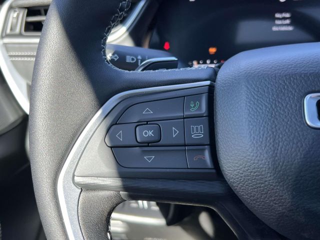 2025 Jeep Grand Cherokee L Altitude X 4x4 2025 Jeep Grand Cherokee L Altitude X 4x4