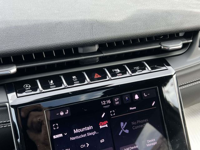 2025 Jeep Grand Cherokee L Altitude X 4x4