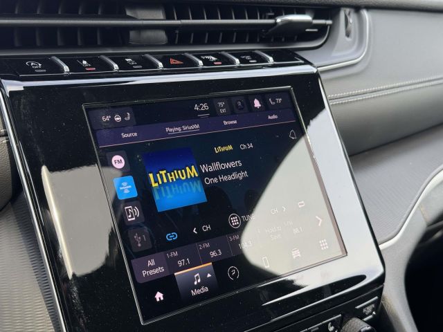 2025 Jeep Grand Cherokee L Altitude X 4x4