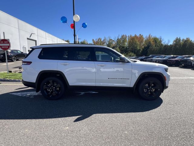 2025 Jeep Grand Cherokee L Altitude X 4x4 2025 Jeep Grand Cherokee L Altitude X 4x4